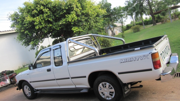 ขายไมตี้เอ็กรถบ้านเดิมๆสวยๆ  สภาพเหมือนพึ่งออกจากศูนย์เลยครับเครื่องเงียบกริบ แอร์ใหม่ล้างทั้งระบบคอมใหม่ตู้แอร์ใหม่เย็นจนหนาว กันชนหน้า+หลังใหม่+แม๊กลายเนอร์ใหม่ยางดอกเต็มพวงมาลัยพาเวอร์เครื่องเสียงใหม่จัดเต็มDVDชีดี+พาเวอแอมป์+กันสาดใหม่+กันแมลงใหม่+บัน