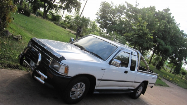 ขายไมตี้เอ็กรถบ้านเดิมๆสวยๆ  สภาพเหมือนพึ่งออกจากศูนย์เลยครับเครื่องเงียบกริบ แอร์ใหม่ล้างทั้งระบบคอมใหม่ตู้แอร์ใหม่เย็นจนหนาว กันชนหน้า+หลังใหม่+แม๊กลายเนอร์ใหม่ยางดอกเต็มพวงมาลัยพาเวอร์เครื่องเสียงใหม่จัดเต็มDVDชีดี+พาเวอแอมป์+กันสาดใหม่+กันแมลงใหม่+บัน