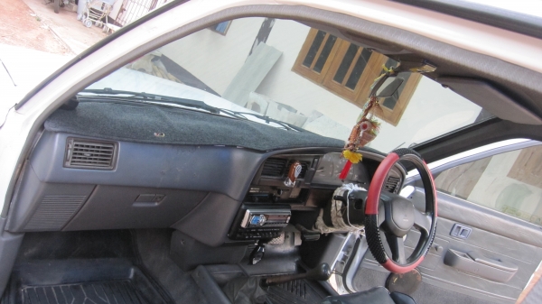 ขายไมตี้เอ็กรถบ้านเดิมๆสวยๆ  สภาพเหมือนพึ่งออกจากศูนย์เลยครับเครื่องเงียบกริบ แอร์ใหม่ล้างทั้งระบบคอมใหม่ตู้แอร์ใหม่เย็นจนหนาว กันชนหน้า+หลังใหม่+แม๊กลายเนอร์ใหม่ยางดอกเต็มพวงมาลัยพาเวอร์เครื่องเสียงใหม่จัดเต็มDVDชีดี+พาเวอแอมป์+กันสาดใหม่+กันแมลงใหม่+บัน