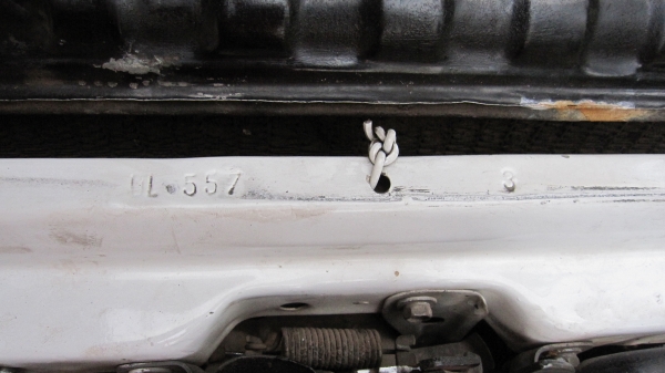 ขายไมตี้เอ็กรถบ้านเดิมๆสวยๆ  สภาพเหมือนพึ่งออกจากศูนย์เลยครับเครื่องเงียบกริบ แอร์ใหม่ล้างทั้งระบบคอมใหม่ตู้แอร์ใหม่เย็นจนหนาว กันชนหน้า+หลังใหม่+แม๊กลายเนอร์ใหม่ยางดอกเต็มพวงมาลัยพาเวอร์เครื่องเสียงใหม่จัดเต็มDVDชีดี+พาเวอแอมป์+กันสาดใหม่+กันแมลงใหม่+บัน