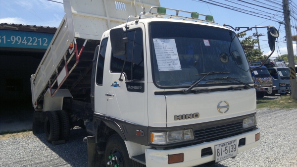 ขาย 6 ล้อดั้มสภาพสวย FD3H 195 แรง ครัชซีสวย ยางดี 8.25/16  รถประกอบ พวงมาลัยเพาเวอร์ เบรคทิฟฟี่ แอร์เย็น