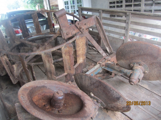 ขายรถไถนาเดินตาม(เก่าเก็บ)  KOBOTA  ET 110  พร้อมเทรนเลอร์ อุปกรณ์ครบ