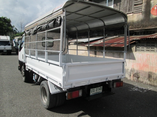 ขาย Mitsubishi Canter Guts บรรทุก4ล้อยาง6เส้น ไม่ติดเวลา ปี10.