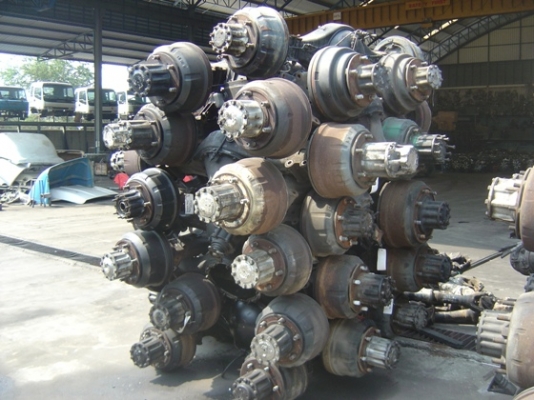 เพลาท้าย ELF รุ่นต่างๆ