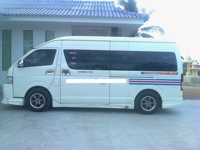 ขายรถตู้ สภาพดี Toyota Hiace commuter(ไม่รับจัดไฟแนนซ์)