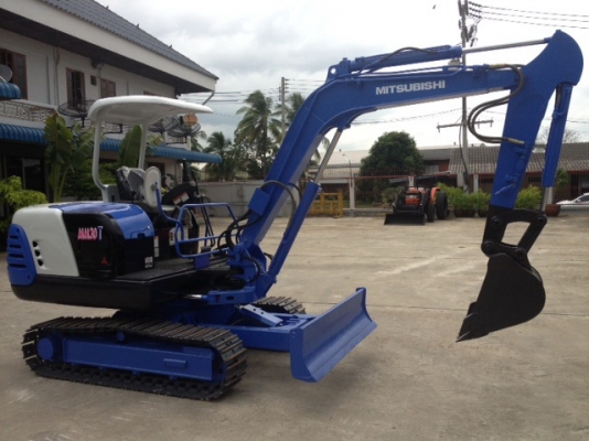 รถขุด-ดัน MITSUBISHI MM30T มือสองญี่ปุ่นแท้ นำเข้าเอง ทำสีใหม่ พร้อมใช้งาน