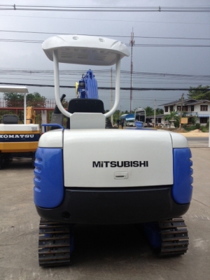 รถขุด-ดัน MITSUBISHI MM30T มือสองญี่ปุ่นแท้ นำเข้าเอง ทำสีใหม่ พร้อมใช้งาน