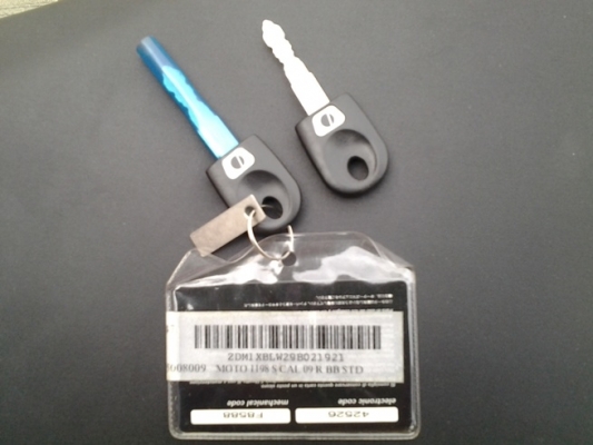 DUCATI 1198 Y 09 DUCATI 1198 Y 09