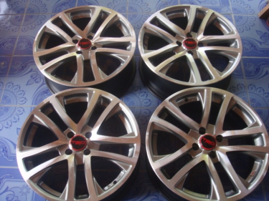 ขายล้อแม็กซ์ TRD SPORTIVO ขอบ 17 4 รู คับ