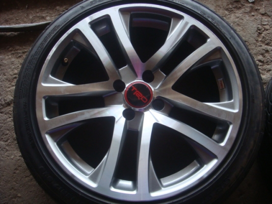 ขายล้อแม็กซ์ TRD SPORTIVO ขอบ 17 4 รู คับ ขายล้อแม็กซ์ TRD SPORTIVO ขอบ 17 4 รู คับ