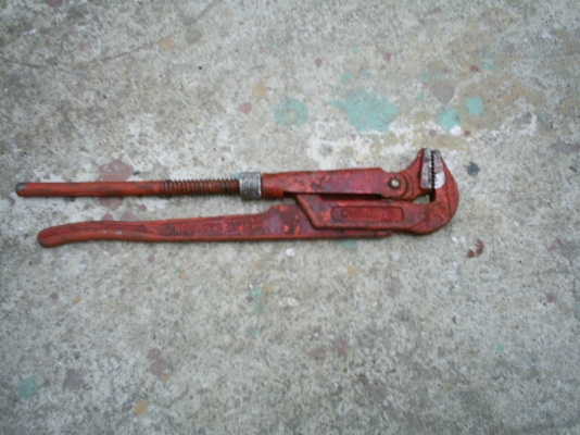 ประแจ จับแป๊บ 1 นิ้ว