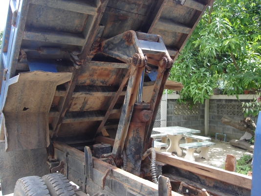 ุ6ล้อดั๊มTOYOTA BU61 3 คิวรถห้างแท้