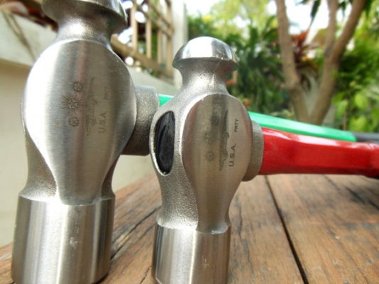 ค้อนหัวกลมด้ามไฟเบอร์กลาส ตราจระเข้ 3 ดาว