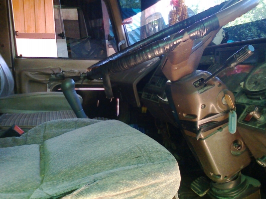 10ล้อHINO KT725 เครื่องHO7D 195 เทนเล่อร์หางปลา 10ล้อHINO KT725 เครื่องHO7D 195 เทนเล่อร์หางปลา