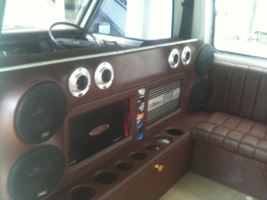 ปรับราคา Toyota Liteace KMV10 (ชินจัง) 130,000 บาท ทะเบียนแท้เต็ม