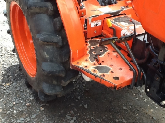 คูโบต้า 2808 4 wd ตัวเปล่าเช็คแล้วพร้อมใช้งาน