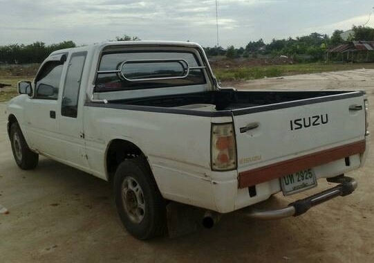 ISUZU TFR มังกรทอง SPACECAB SL 2.5 MT ปี 38 แป๊ะยิ้ม ไม่เคยมีอุบัติเหตุหนักเลย เครื่องแห้งแรงดี ภายในเก๋งคอนโซลสวยครบ CD แอร์เย็น พวงมาลัยเพาเวอร์จากโรงงาน กระบะปูพื้นยางลายเนอร์ ช่วงล่างคัชซีสวยมาก ยางสภาพดี 70\% พร้อมใช้งาน เอกสารทะเบียนภาษีครบพร้อมโอน ร