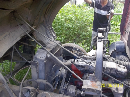 ขาย6ล้อดั้ม เปลี่ยนเครื่อง110แรงทะเบียนเอกสารพร้อมโอน