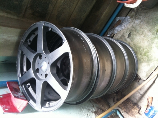 ขายแมกขอบ17 4รู114 สีเทาดำ 6 ก้าน