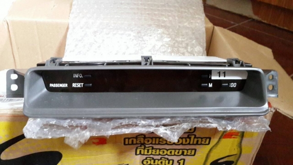 มาตรวัดอัตรสิ้นเปลือง vigo top forturner  ของใหม่แท้ๆ