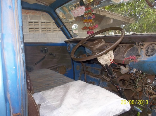 ขาย4ล้อ   tl  เครื่อง  85  แรงม้า  หลังคาโดยสาร