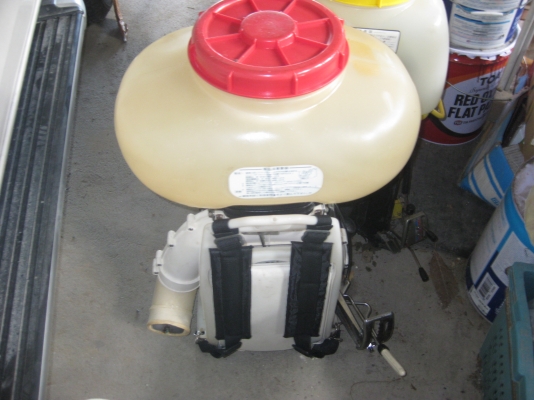 เครื่องพ่นปุ๋ยเคมี