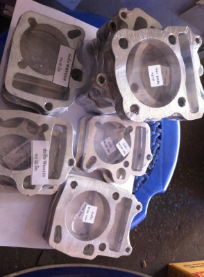 ขาย แคมแต่ง ตัวละ 400 บาท สลักยืดชัก ตัวละ 300 บาท เกรดดี งานเนียน สั่งได้ทุกรุ่น ส่งทั่ว ประเทศ ค่าส่ง EMS 70 บาท  ติดต่อ 080-1668880 เอ็ม