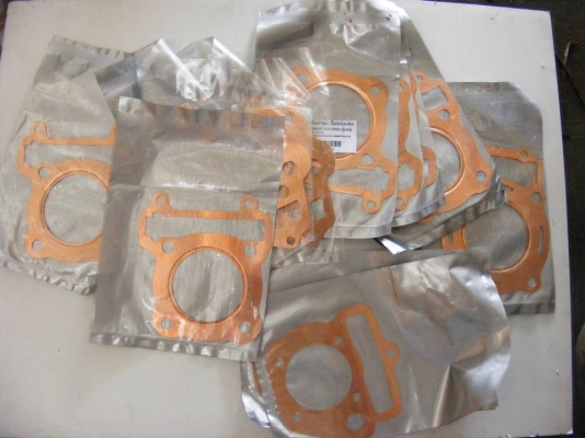 ขาย แคมแต่ง ตัวละ 400 บาท สลักยืดชัก ตัวละ 300 บาท เกรดดี งานเนียน สั่งได้ทุกรุ่น ส่งทั่ว ประเทศ ค่าส่ง EMS 70 บาท  ติดต่อ 080-1668880 เอ็ม