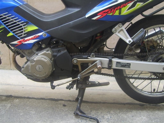 ขาย Honda Sonic125   สตาร์ทมือ จดทะเบียนปี 46 พรบ.หมด เม.ย.57