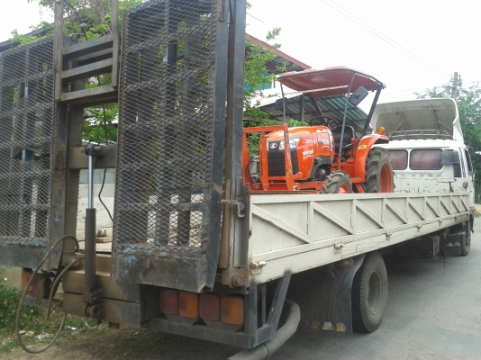 ขายรถบรรทุก6ล้อใหญ่ยาว 7.20 เมตร ขายรถบรรทุก6ล้อใหญ่ยาว 7.20 เมตร