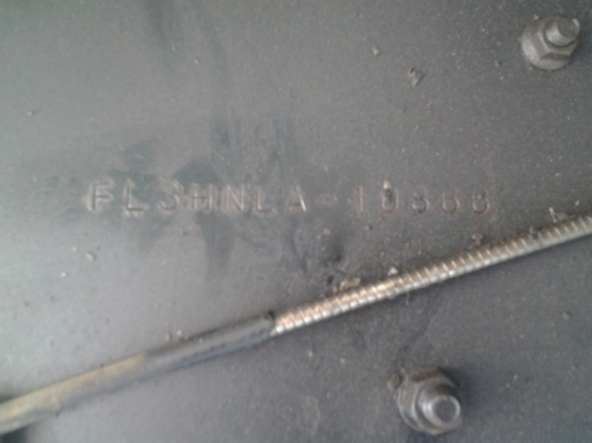 ขายซาก FL 3 H 195 เพลาเดียว เครื่อง เกียร์ ไม่มีแตก คัทซียังสวยครับ