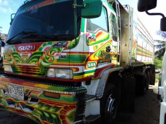 ขายรถบรรทุก ISUZU 320 hp ปี48 (แม่-ลูก)