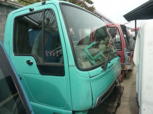 หัวเก๋ง HINO HITECH B882