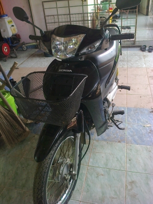 ต้องการขาย เวฟ 100  สภาพดีอีกสักคันครับ