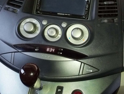 ขาย Mitsubishi Space Wagon 2007 สีเทา +LPG