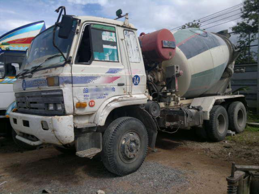 ขายรถโม่ปูน Nissan CW430 เครื่อง PE6 230 แรง ขนาด 7 คิว ทะเบียนพร้อม