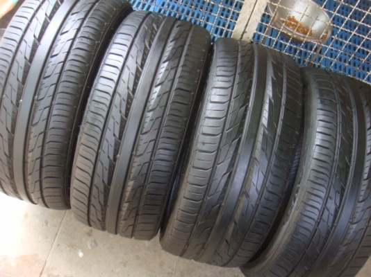 ขายยาง Toyo 245/35/20 ปี 12