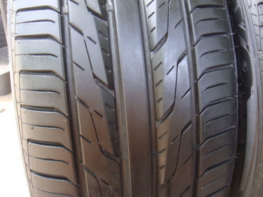 ขายยาง Toyo 245/35/20 ปี 12