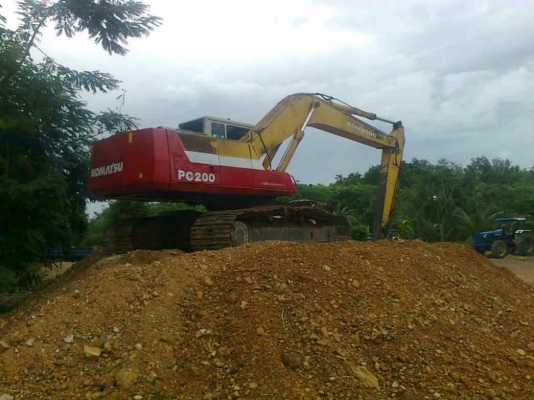 ขายPC 200-5 ไฟฟ้าครบ ราคา 800,000 บาท เจ้าของขายเอง ราคาต่อรองได้