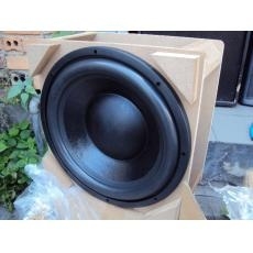 ขายซับ15นิ้วโม 4ดอก ไม่มีโลโก้และคลาสดี 2ตัว