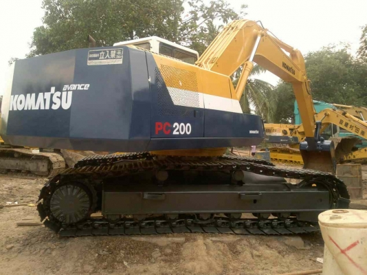 ขาย PC 200-5 ไฟฟ้าครบ ตัวเดินกลีบ ซีเรียลสูง ราคา 1,100,000 บาท เจ้าของขายเอง ราคาต่อรองได้