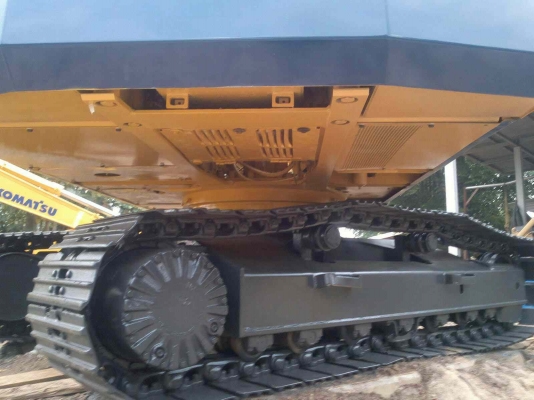 ขาย PC 200-5 ไฟฟ้าครบ ตัวเดินกลีบ ซีเรียลสูง ราคา 1,100,000 บาท เจ้าของขายเอง ราคาต่อรองได้