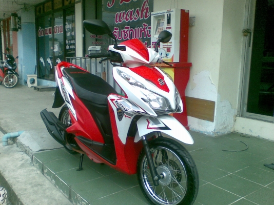 ขายถูก Click 125 i รุ่นใหม่ล่าสุด ปี 2555 รถเพียง 9 เดือน