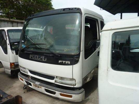 หัวเก๋ง ISUZU DECA 2 ใบปัดสูง ปีกใหญ่ประตูซ้ายทึบ