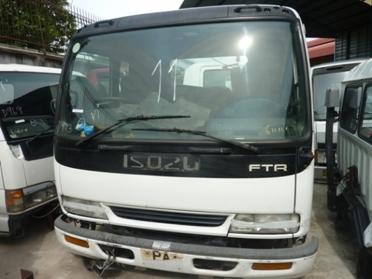 หัวเก๋ง ISUZU DECA 2 ใบปัดสูง ปีกใหญ่ประตูซ้ายทึบ