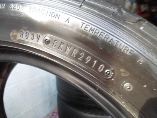 205/50/16"(2เส้น =1,800บ.)DUNLOP.LM703(2910)