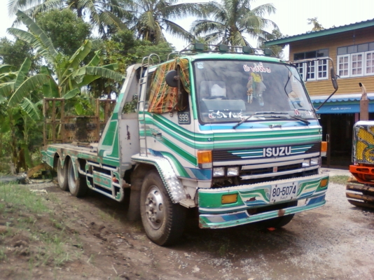 ขาย ISUZU ROCKY 175 เทลเลอร์บรรทุกรถเกี่ยวข้าว/รถตีดิน