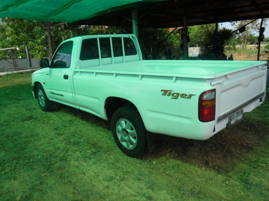กระบะTOYOTa ไทเกอร์ เครื่องดีเอกสารทะเบียนพร้อมภายในสวยยางดี