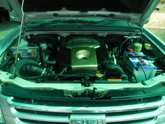 รถกระบะISUZU DMAX2500เครื่องดีเอกสารทะเบียนพร้อมรถวิ่ง 90000 กว่ากิโลครับ