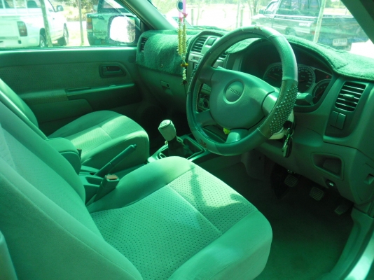 รถกระบะISUZU DMAX2500เครื่องดีเอกสารทะเบียนพร้อมรถวิ่ง 90000 กว่ากิโลครับ